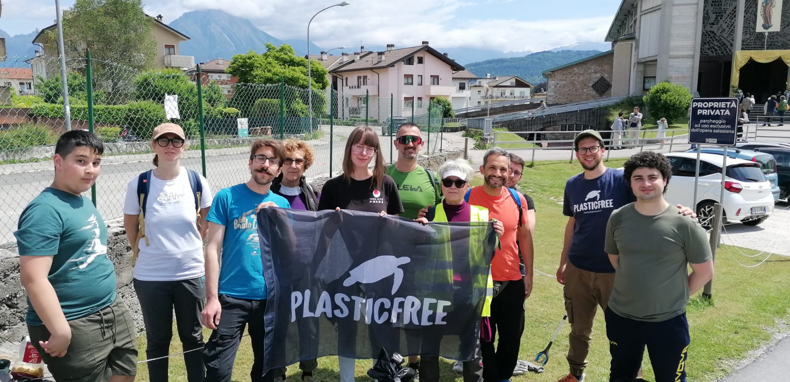 Baldenich, per la Passeggiata Ecologica  raccolti oltre 30 kg di rifiuti e 4 secchi pieni di mozziconi